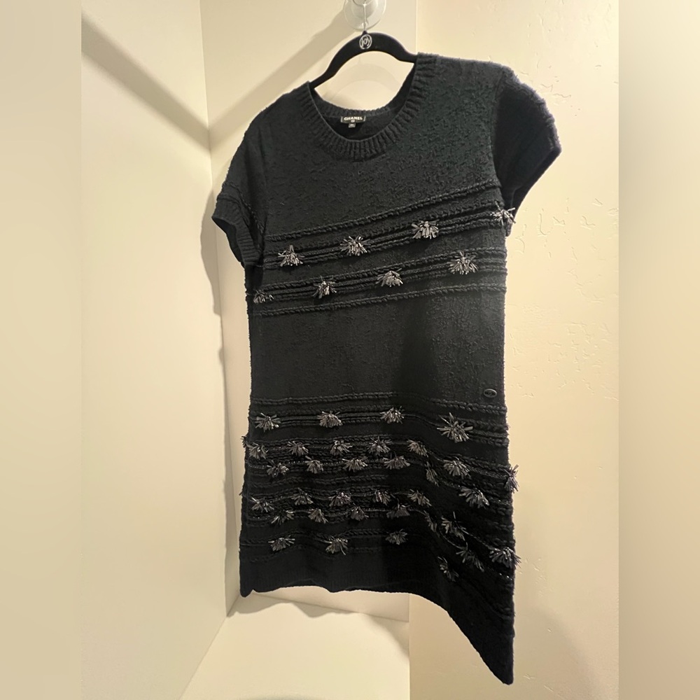 Chanel Dress Black Short Sleeve Straw Flowers Cotton Boucle Knit
Crew